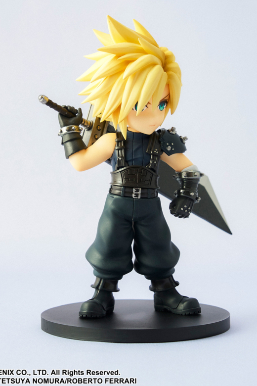 Descubre el apasionante mundo de Figura Cloud Strife Adorable Arts.