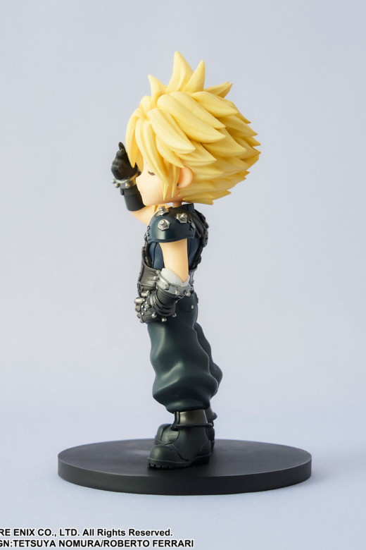 Descubre el apasionante mundo de Figura Cloud Strife Adorable Arts.
