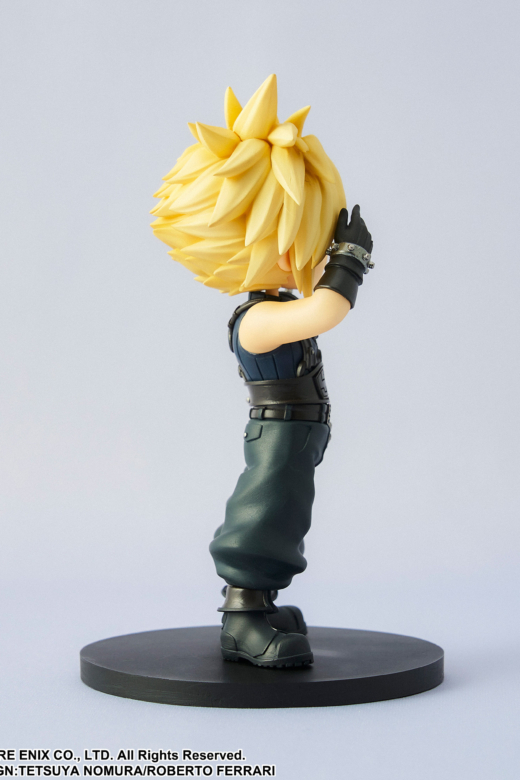 Descubre el apasionante mundo de Figura Cloud Strife Adorable Arts.