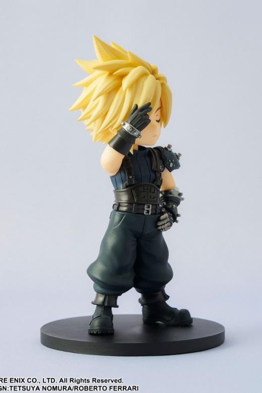 Descubre el apasionante mundo de Figura Cloud Strife Adorable Arts.