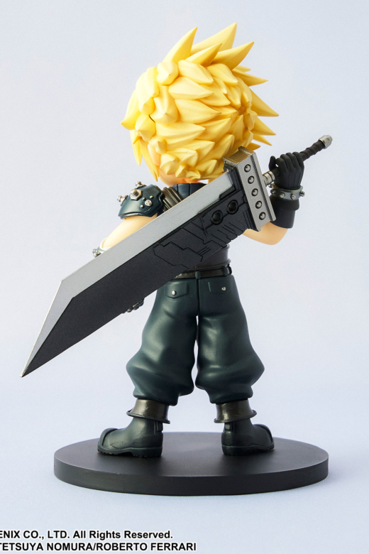 Descubre el apasionante mundo de Figura Cloud Strife Adorable Arts.