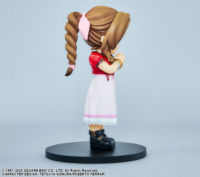 Descubre el apasionante mundo de Figura Aerith Gainsborough Final Fantasy VII Remake.