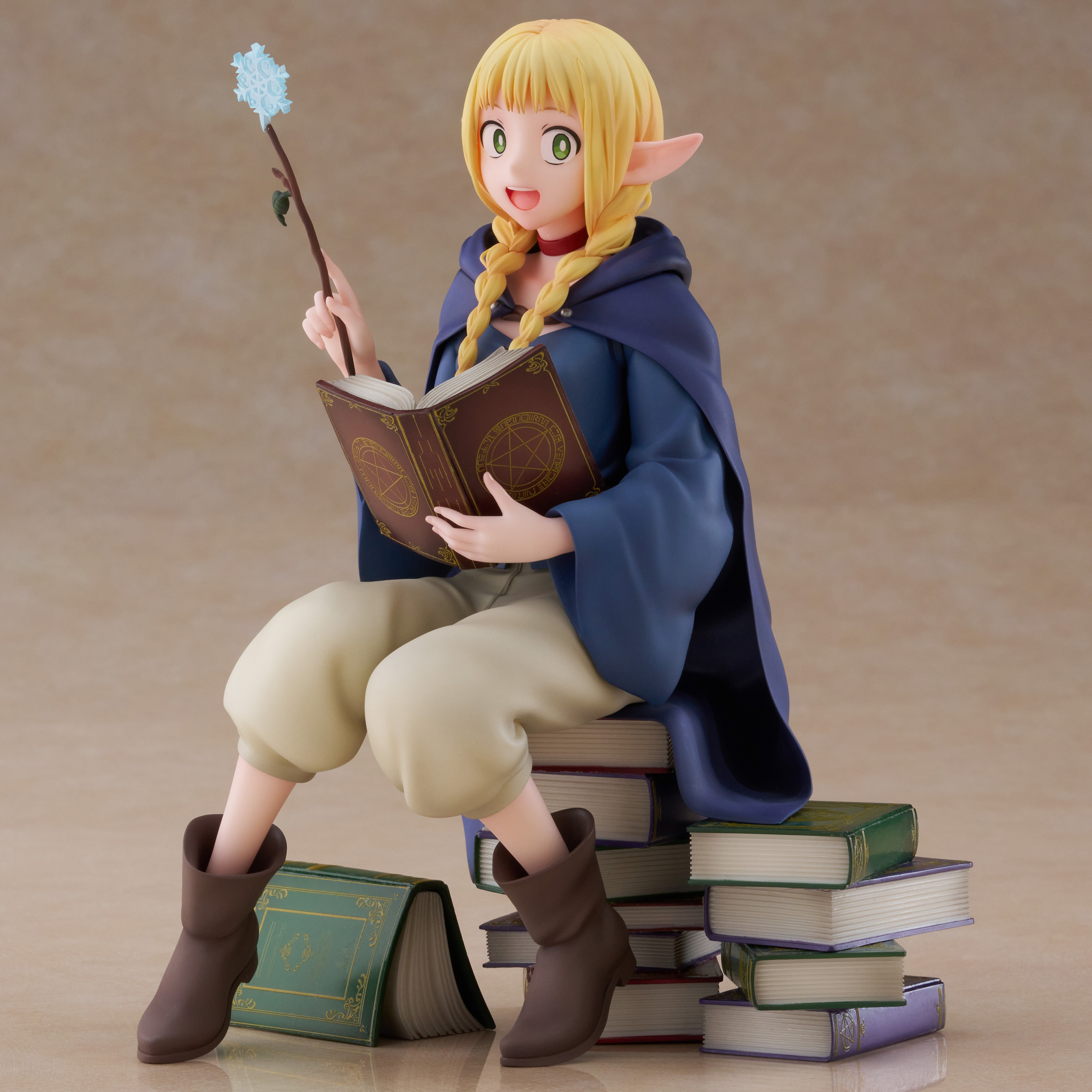 Descubre el apasionante mundo de Figura Marcille Versión Estudiante Delicious in Dungeon.