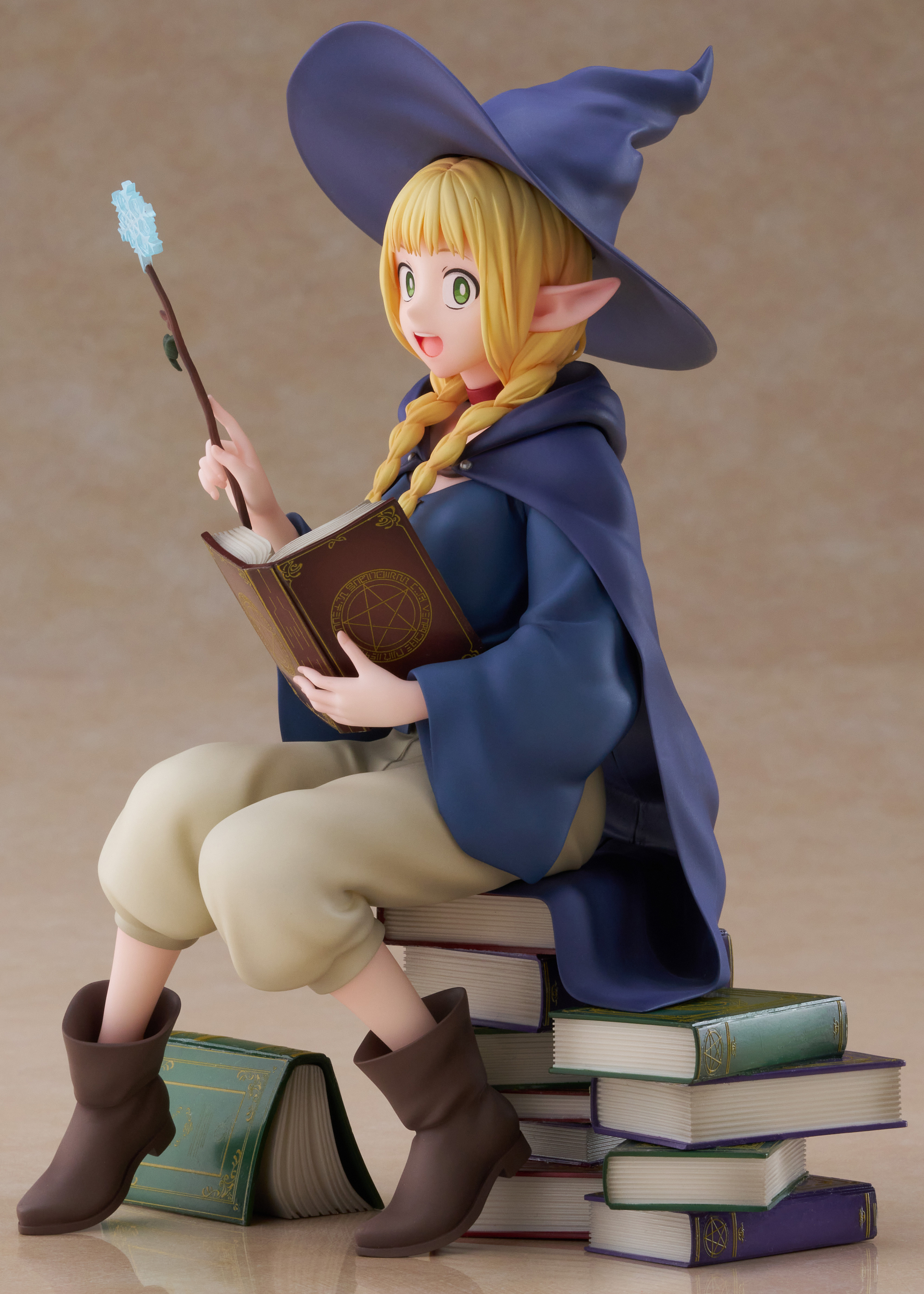 Descubre el apasionante mundo de Figura Marcille Versión Estudiante Delicious in Dungeon.