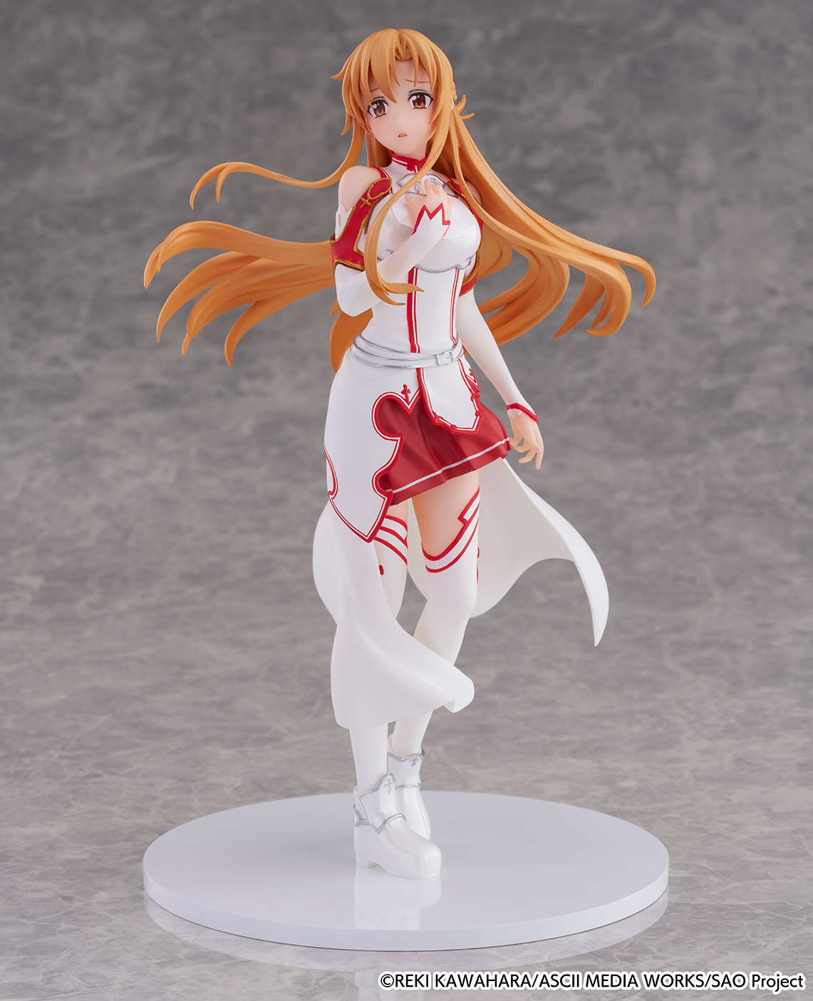 Descubre el apasionante mundo de Figura Sword Art Online Cantabile Asuna.