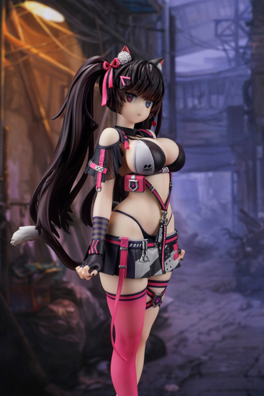 Descubre el apasionante mundo de Figura Diosa de la Victoria Nikke Nero.