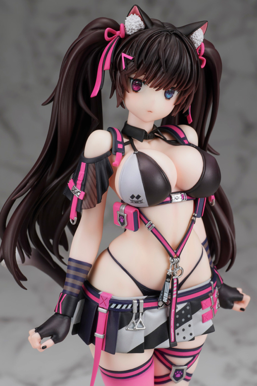 Descubre el apasionante mundo de Figura Diosa de la Victoria Nikke Nero.
