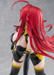 Descubre el apasionante mundo de Figura Rias Gremory Reina de Carreras High School DxD HERO.