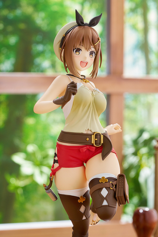 Descubre el apasionante mundo de Figura Reisalin Stout Anime L Atelier Ryza.