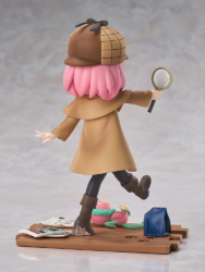Descubre el apasionante mundo de Figura Anya Forger Versión Detective Spy x Family.