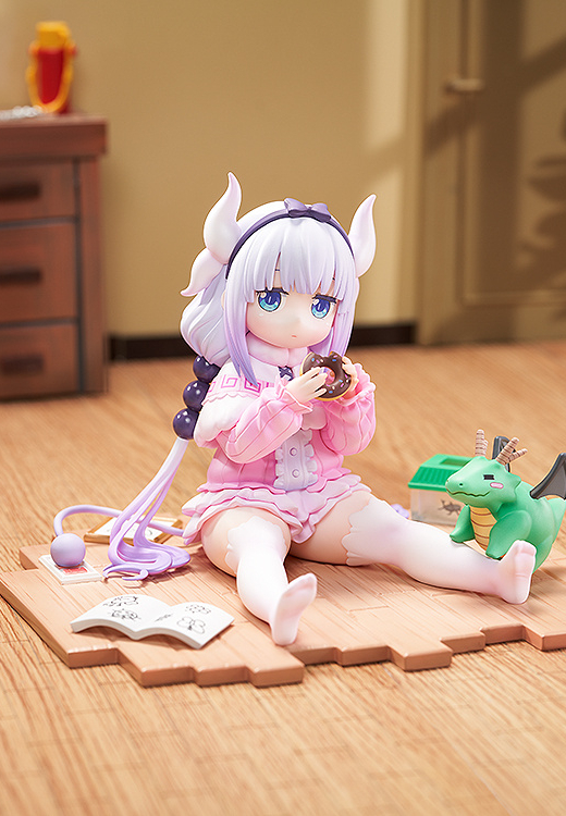 Descubre el apasionante mundo de Figura Kanna Miss Kobayashi's Dragon Maid Versión Festiva.