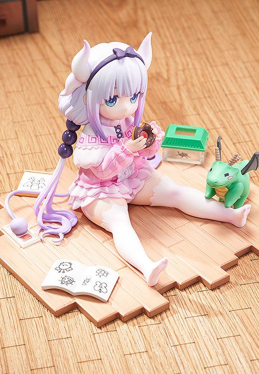 Descubre el apasionante mundo de Figura Kanna Miss Kobayashi's Dragon Maid Versión Festiva.
