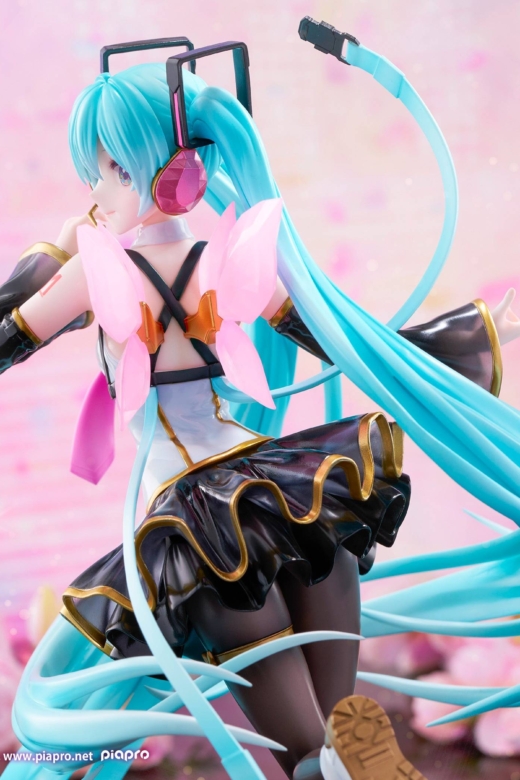 Descubre el apasionante mundo de Figura Hatsune Miku FairyStyle Delight Bonus Limited.