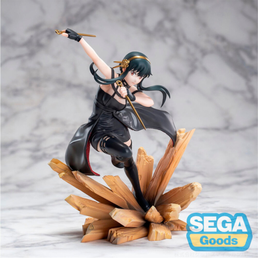 Descubre el apasionante mundo de Figura Yor Forger Princesa del Trono Spy x Family 19cm.