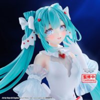 Descubre el apasionante mundo de Figura Clione Crearluxe Hatsune Miku 18 cm.
