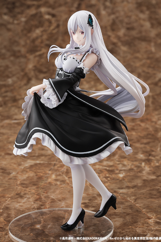 Descubre el apasionante mundo de Figura Echidna Maid Roswaal Manor Re:ZERO.