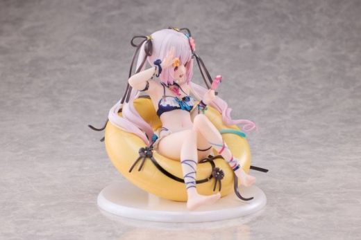 Descubre el apasionante mundo de Figura Mashiro Kanon Versión Traje de Baño.