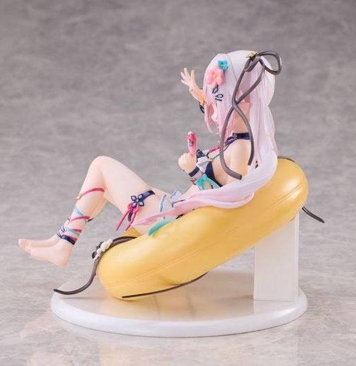 Descubre el apasionante mundo de Figura Mashiro Kanon Versión Traje de Baño.