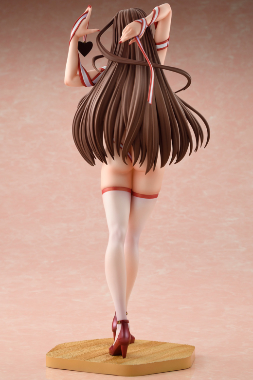Descubre el apasionante mundo de Figura Risa Hamasaki Versión Cinta Gal.