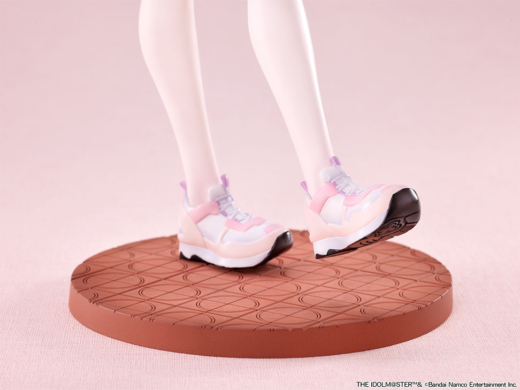 Descubre el apasionante mundo de Figura Gakuen IDOLM@STER Ume Hanami.