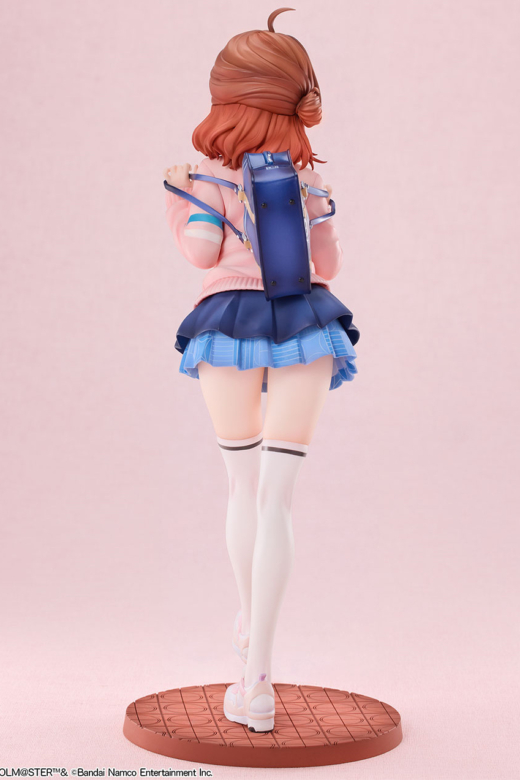 Descubre el apasionante mundo de Figura Gakuen IDOLM@STER Ume Hanami.