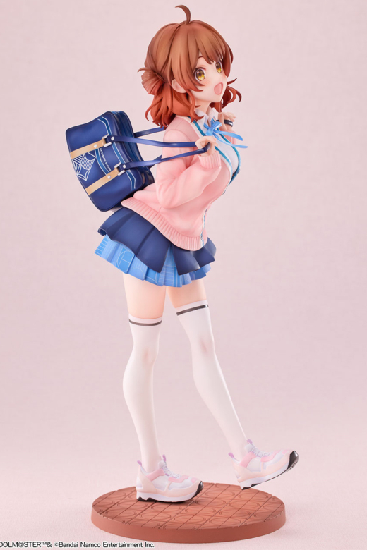 Descubre el apasionante mundo de Figura Gakuen IDOLM@STER Ume Hanami.