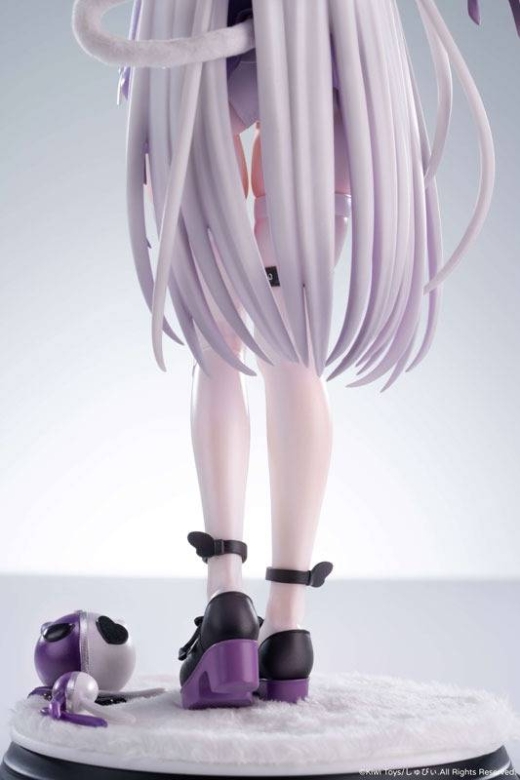 Descubre el apasionante mundo de Figura Original Character Versión Orejas de Gato Deluxe.