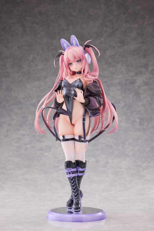 Descubre el apasionante mundo de Figura Original Character Little Devil Lulum con Auriculares Usamimi.