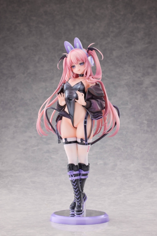 Descubre el apasionante mundo de Figura Original Character Little Devil Lulum con Auriculares Usamimi.