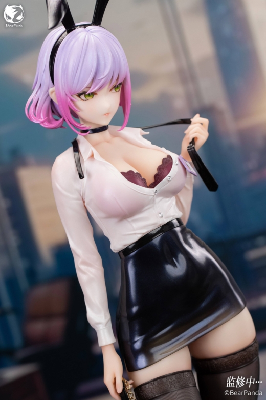 Descubre el apasionante mundo de Figura Original Character Luna Ilustración YD con Extra.