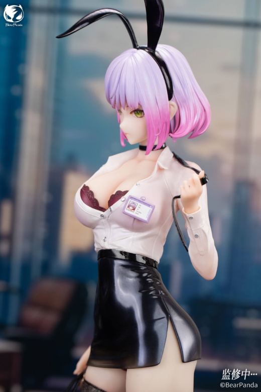 Descubre el apasionante mundo de Figura Original Character Luna Ilustración YD con Extra.