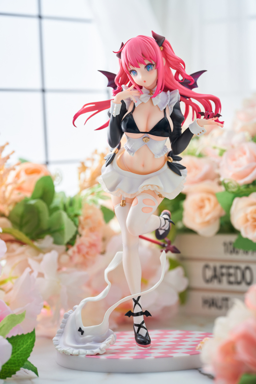 Descubre el apasionante mundo de Figura Liliya Original Character.