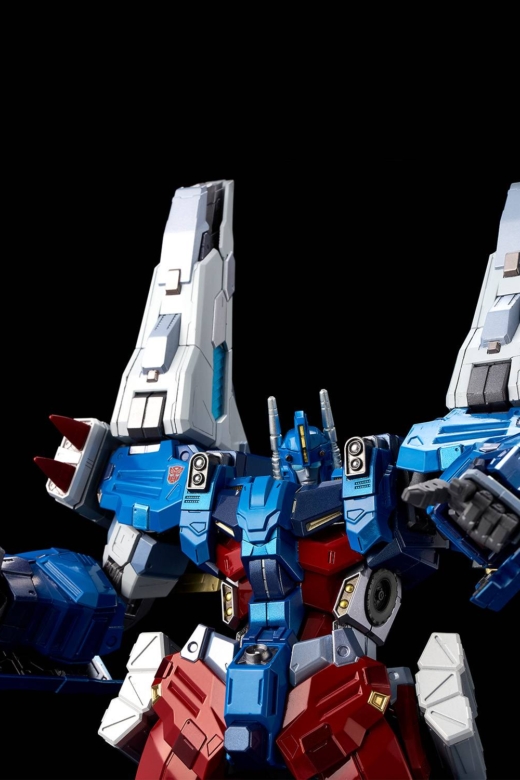 Descubre el apasionante mundo de Transformers City Commander Ultra Magnus Edición Limitada.