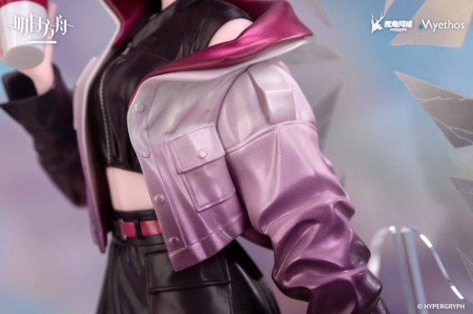Descubre el apasionante mundo de Figura Exusiai Versión Ambience Synesthesia Arknights.