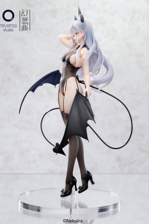 Descubre el apasionante mundo de Estatua Fantasias Thea-chan Aprendiz de Súcubo Set Completo.