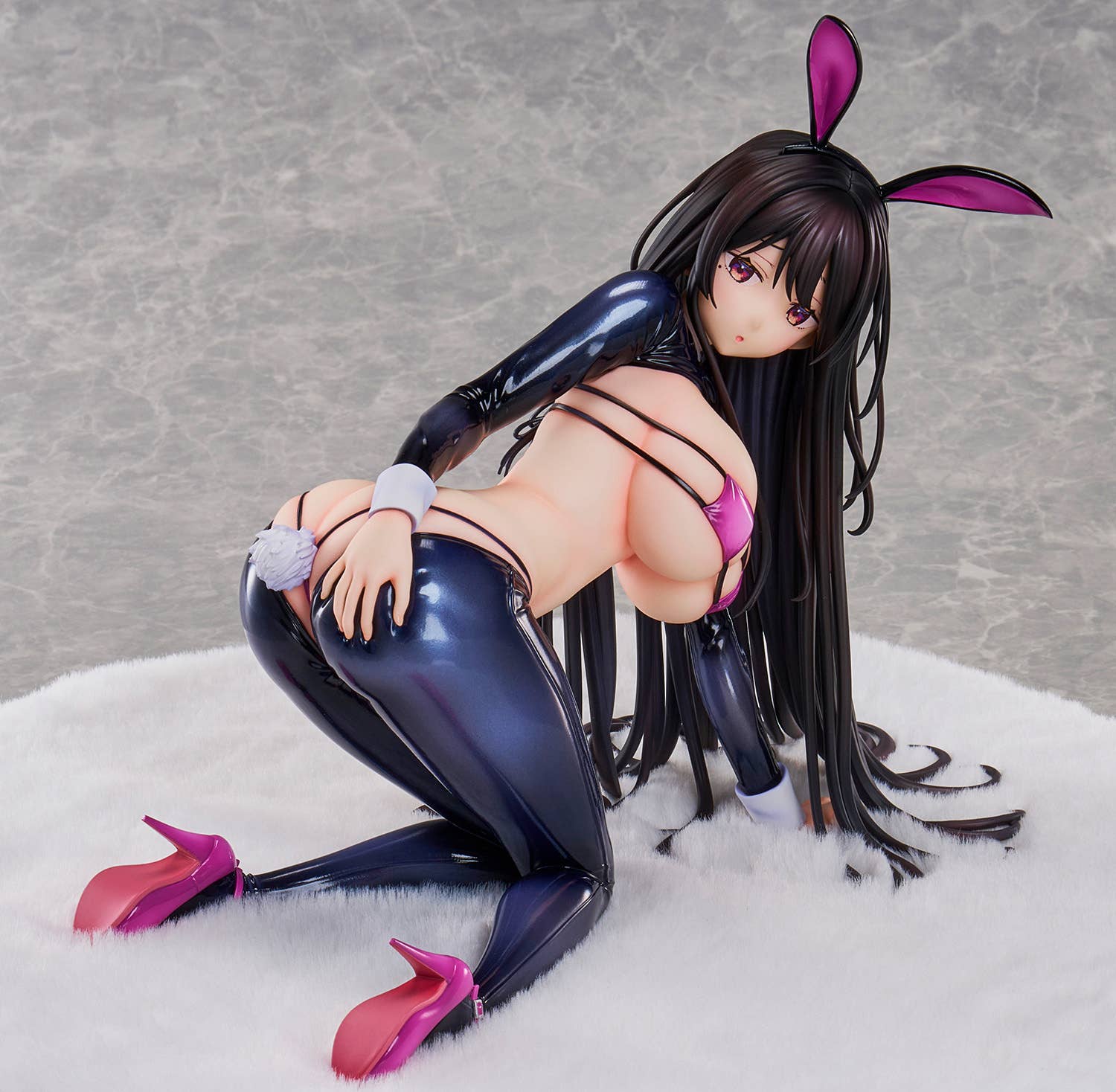 Descubre el apasionante mundo de Figura Reverse Bunny Girl Hirari Original Character.