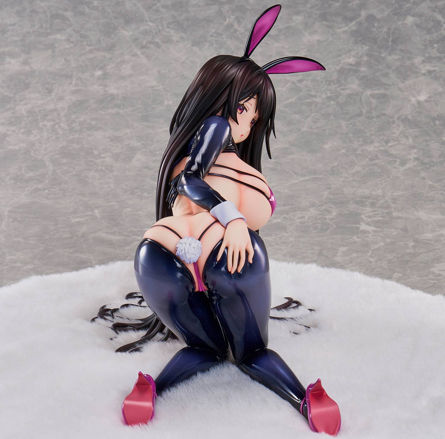 Descubre el apasionante mundo de Figura Reverse Bunny Girl Hirari Original Character.