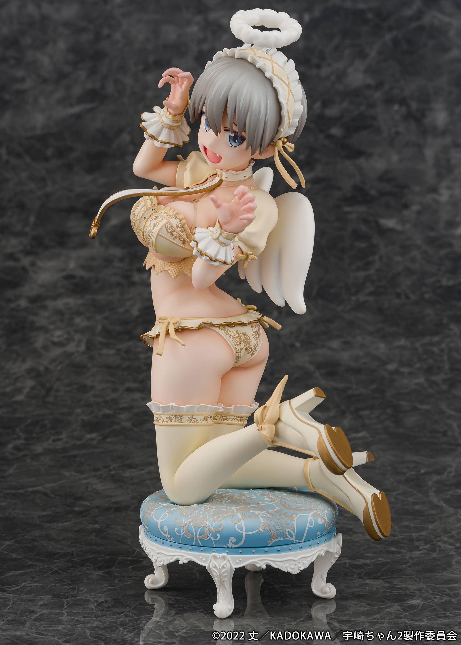 Descubre el apasionante mundo de Figura Uzaki-chan Hana Uzaki Angel.