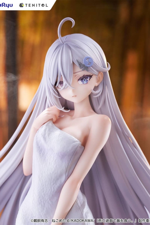 Descubre el apasionante mundo de Figura Yuki Playing Death Games to Put Food on the Table Golden Bath Edition.