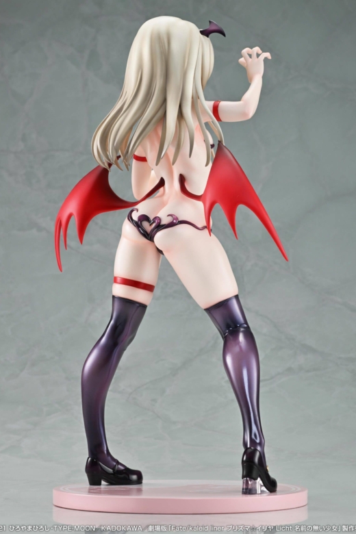 Descubre el apasionante mundo de Figura Illyasviel von Einzbern Fate/kaleid liner Prisma Illya Licht Nameless Girl Sweet Devil Edition.