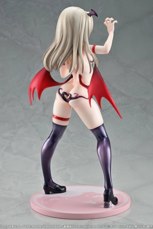 Descubre el apasionante mundo de Figura Illyasviel von Einzbern Fate/kaleid liner Prisma Illya Licht Nameless Girl Sweet Devil Edition.
